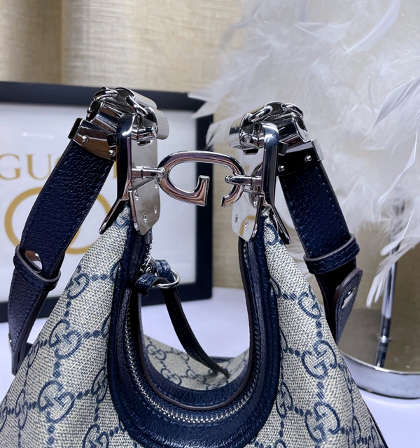 激安グッチバッグコピー内部構造